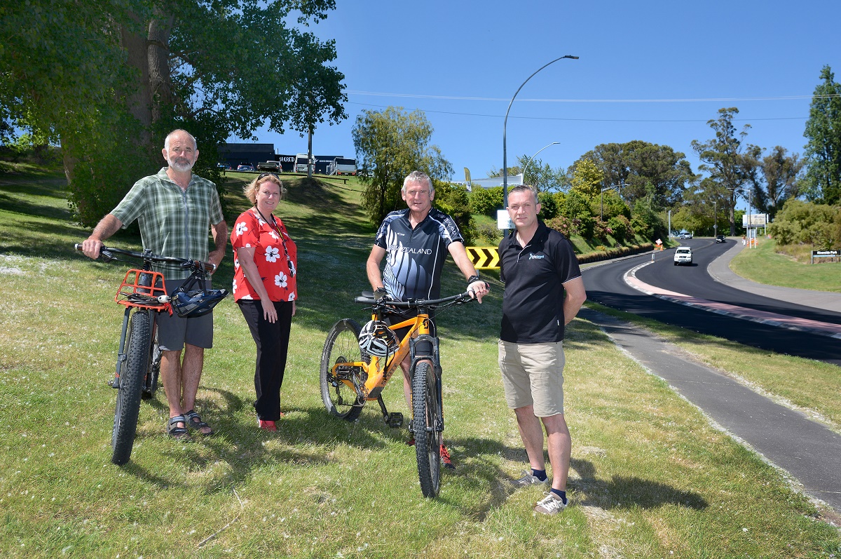 Left to right: Pete Masters of Bike Taupō, Taupō District Council asset manager transportation Claire Sharland, Deputy Mayor Kevin Taylor and Rowan Sapsford of Bike Taupō. 