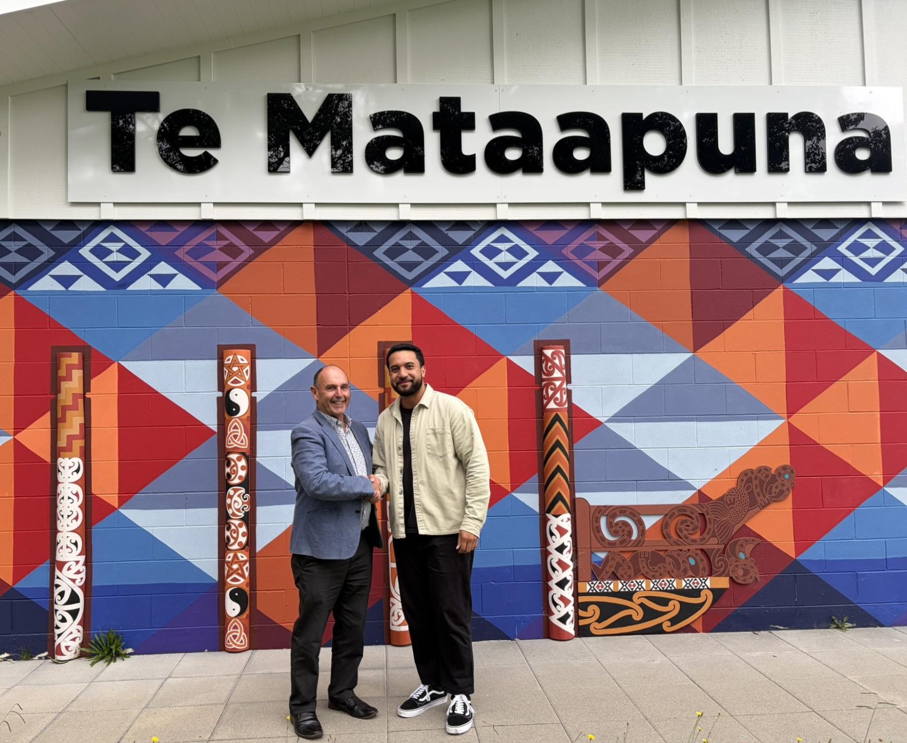Te Wharau Walker Jr with Tūrangi Co-Governance Committee Co-Chair Mayor John Funnell.  