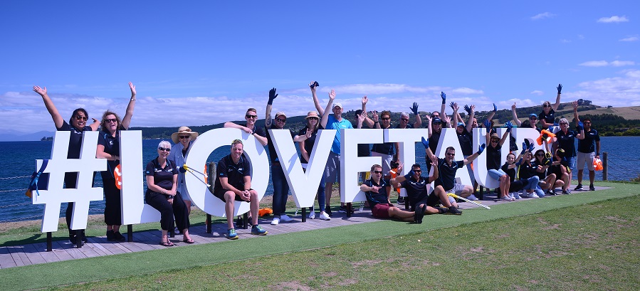 ANZ litter pickup group