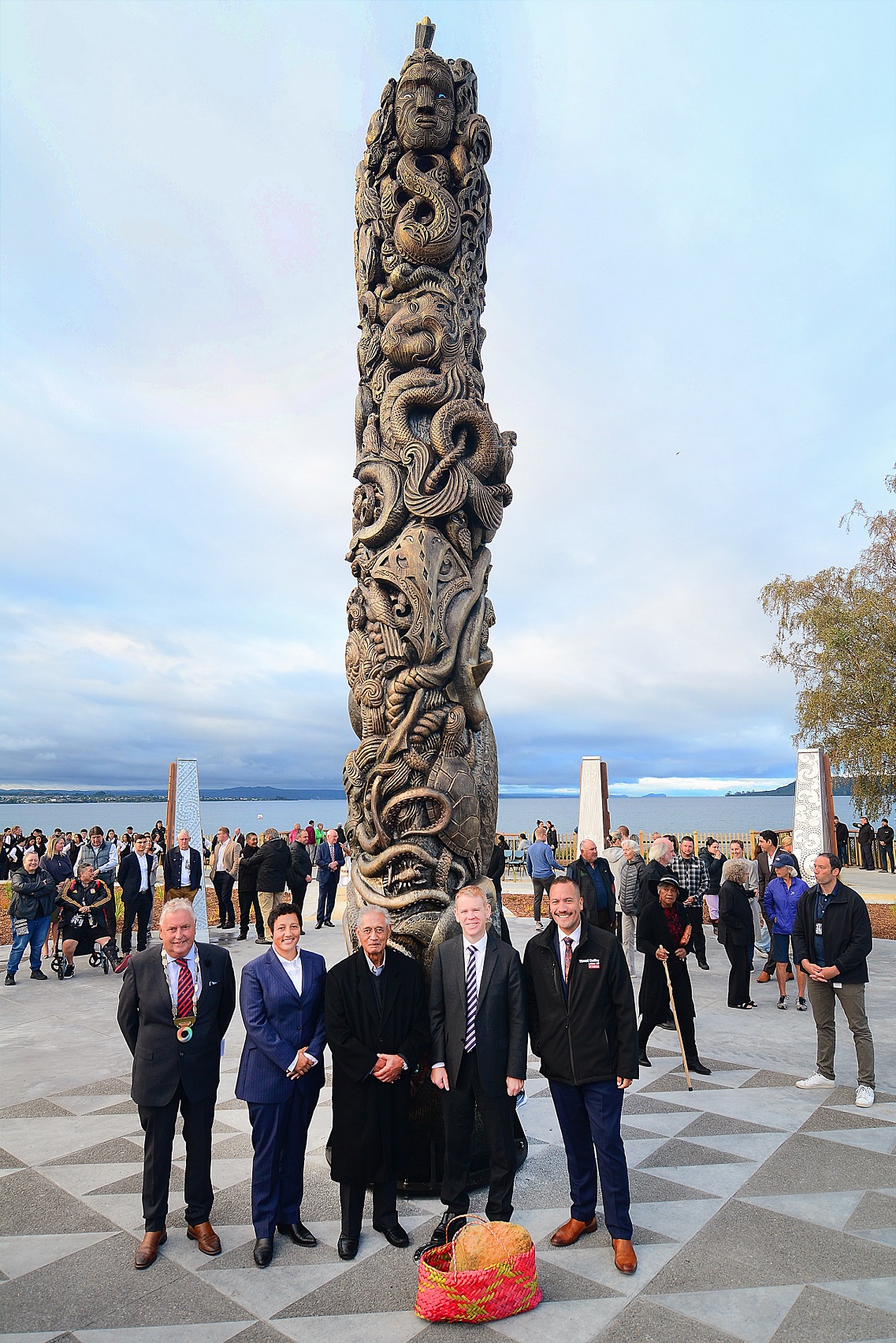 Taupō District Mayor David Trewavas (left), Minister Kiritapu Allan, Sir Tumu Te Heuheu, Prime Minister Chris Hipkins and Minister Tamati Coffey at the blessing of the completed Taupō Town Centre Transformation project.